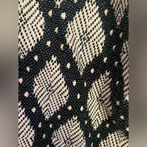 Esprit Reversible Embroidered Cape - Picture 6 of 7